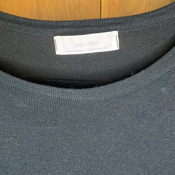 Knot Front Top - Picture 2 of 5